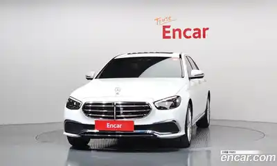Mercedes-Benz E-Class 2023 2.0 гидро, миниатюра 3