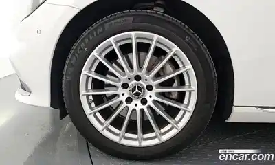 Mercedes-Benz E-Class 2023 2.0 гидро, миниатюра 5