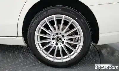Mercedes-Benz E-Class 2023 2.0 гидро, миниатюра 7
