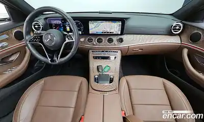 Mercedes-Benz E-Class 2023 2.0 гидро, миниатюра 10