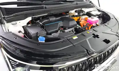 Kia Carnival 2024 1.6 автомат (гидро), миниатюра 6