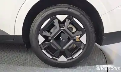 Kia Carnival 2024 1.6 автомат (гидро), миниатюра 7