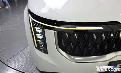 Kia Carnival 2024 1.6 автомат (гидро), миниатюра 8