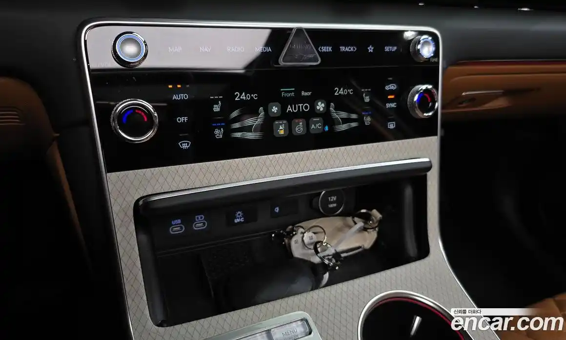 Genesis GV80 2024 2.5 гидро, фото 32