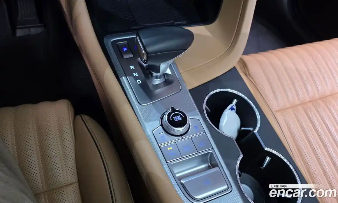 Genesis G70 2023 2.5 автомат (гидро), фото 12