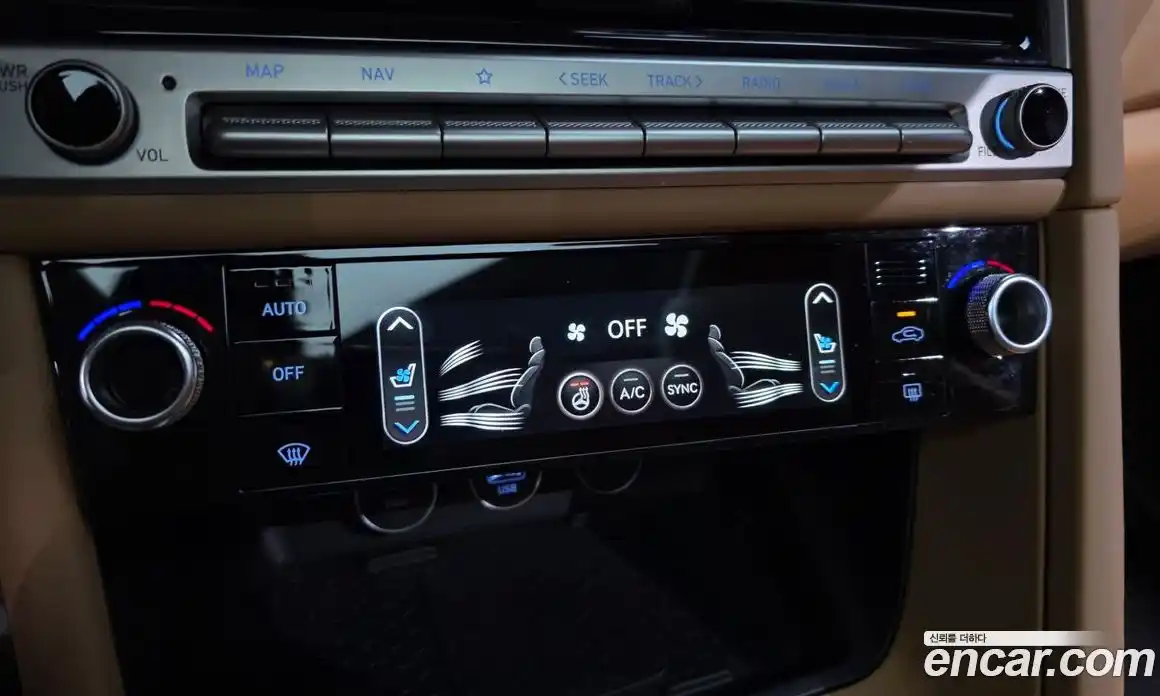 Genesis G70 2023 2.5 автомат (гидро), фото 30