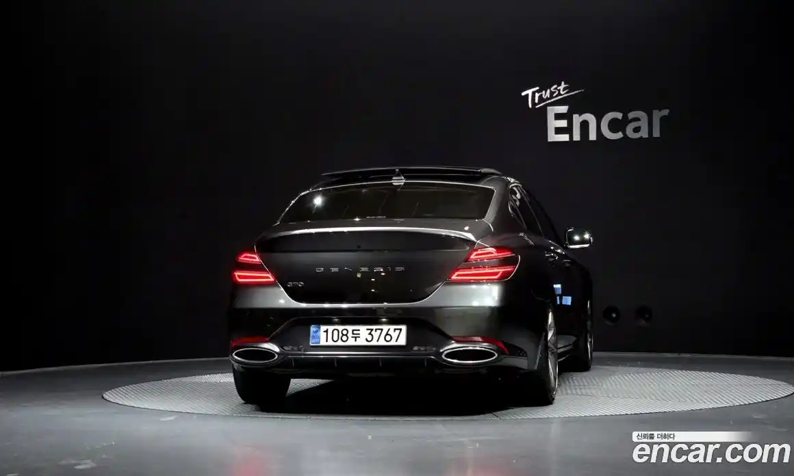 Genesis G70 2023 2.5 автомат (гидро), фото 4