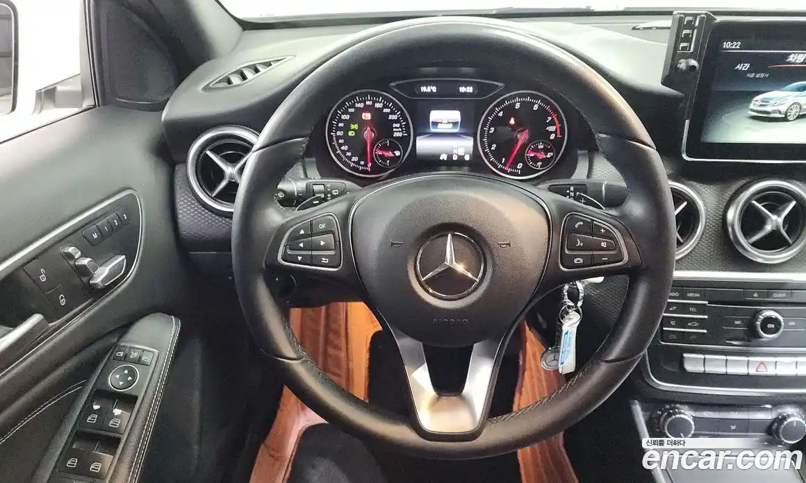 Mercedes-Benz A-Class 2016 1.6 гидро, фото 15