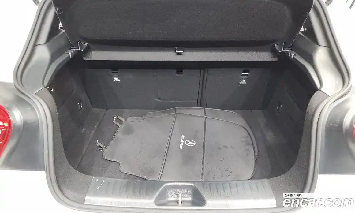 Mercedes-Benz A-Class 2016 1.6 гидро, фото 19