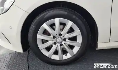 Mercedes-Benz A-Class 2016 1.6 гидро, миниатюра 5
