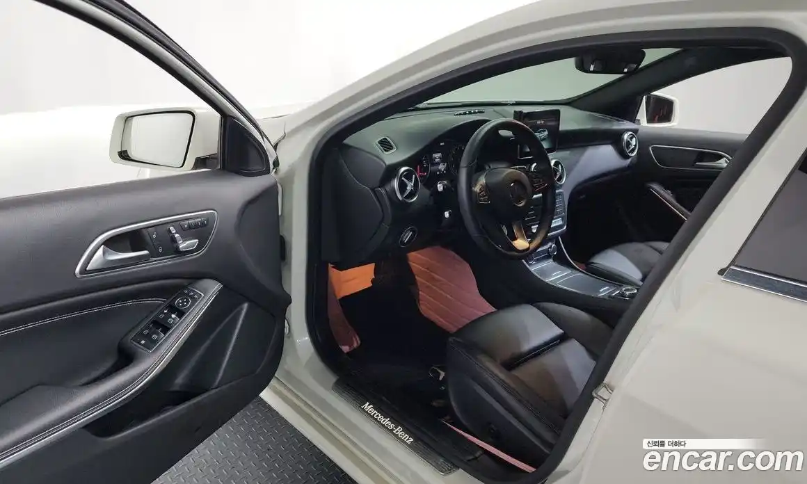 Mercedes-Benz A-Class 2016 1.6 гидро, фото 10