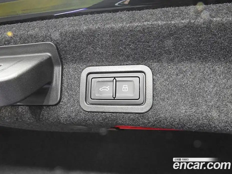 Audi A6 2022 2.0 автомат (гидро), фото 16