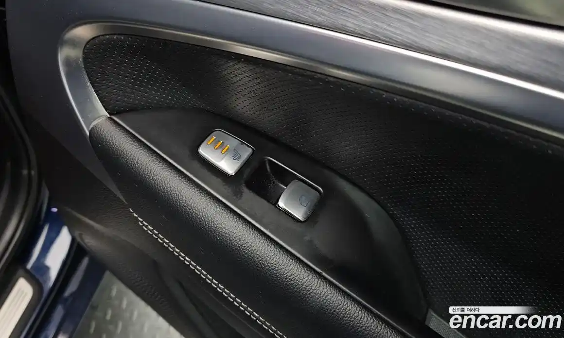 Genesis G70 2017 2.0 автомат (гидро), фото 19