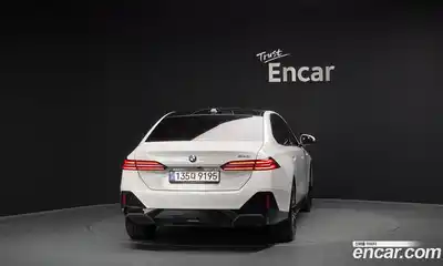 BMW 5-Series 2025 2.0 гидро, миниатюра 4