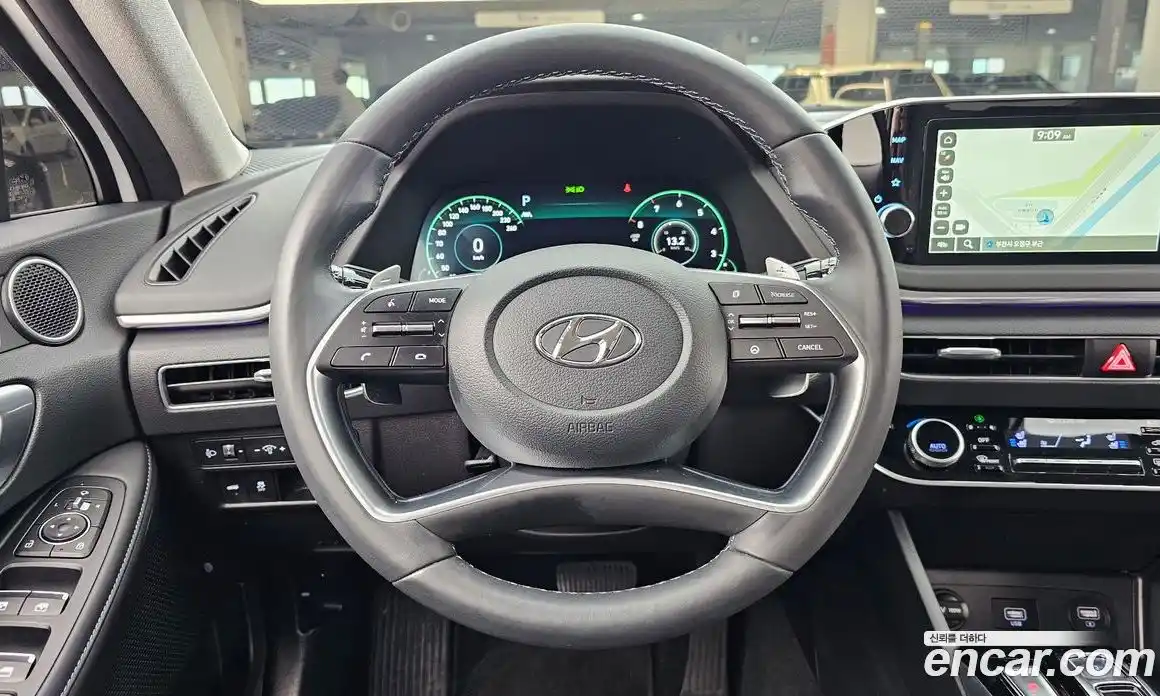 Hyundai Sonata 2021 1.6 гидро, фото 13