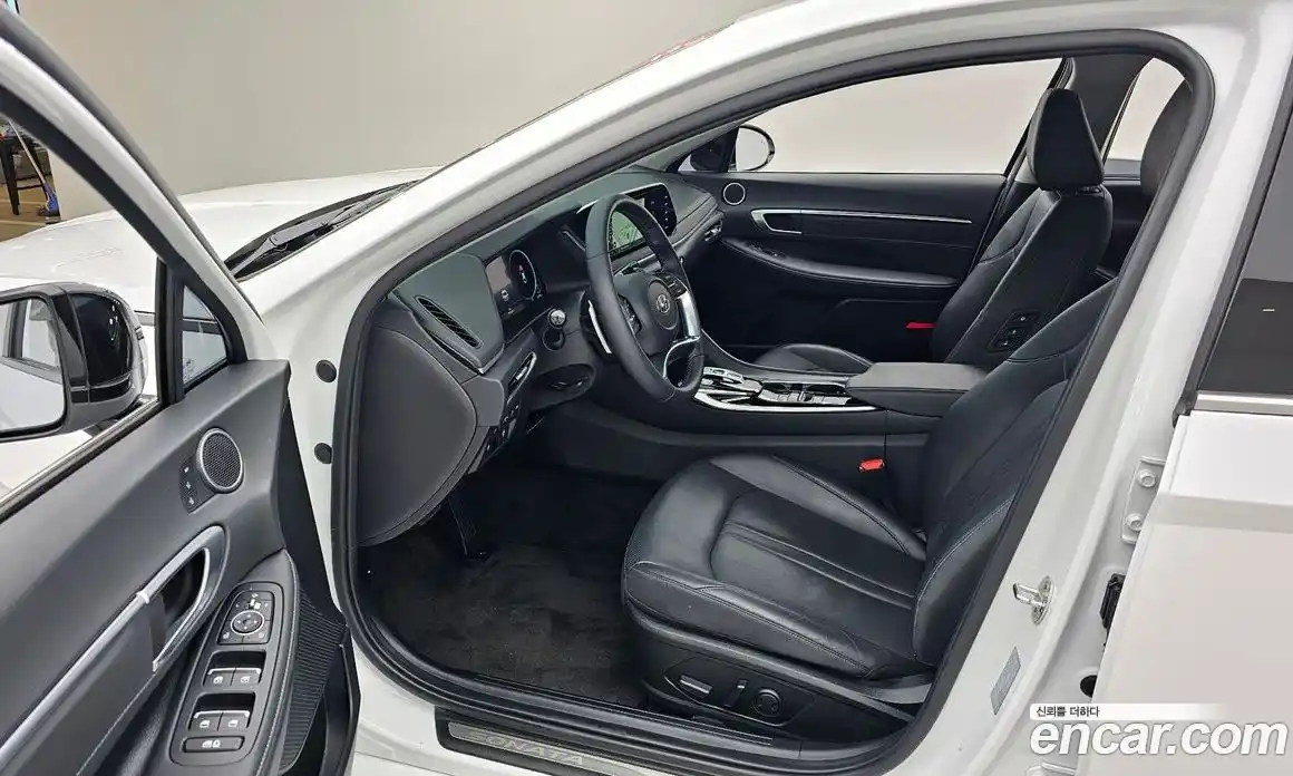 Hyundai Sonata 2021 1.6 гидро, фото 10