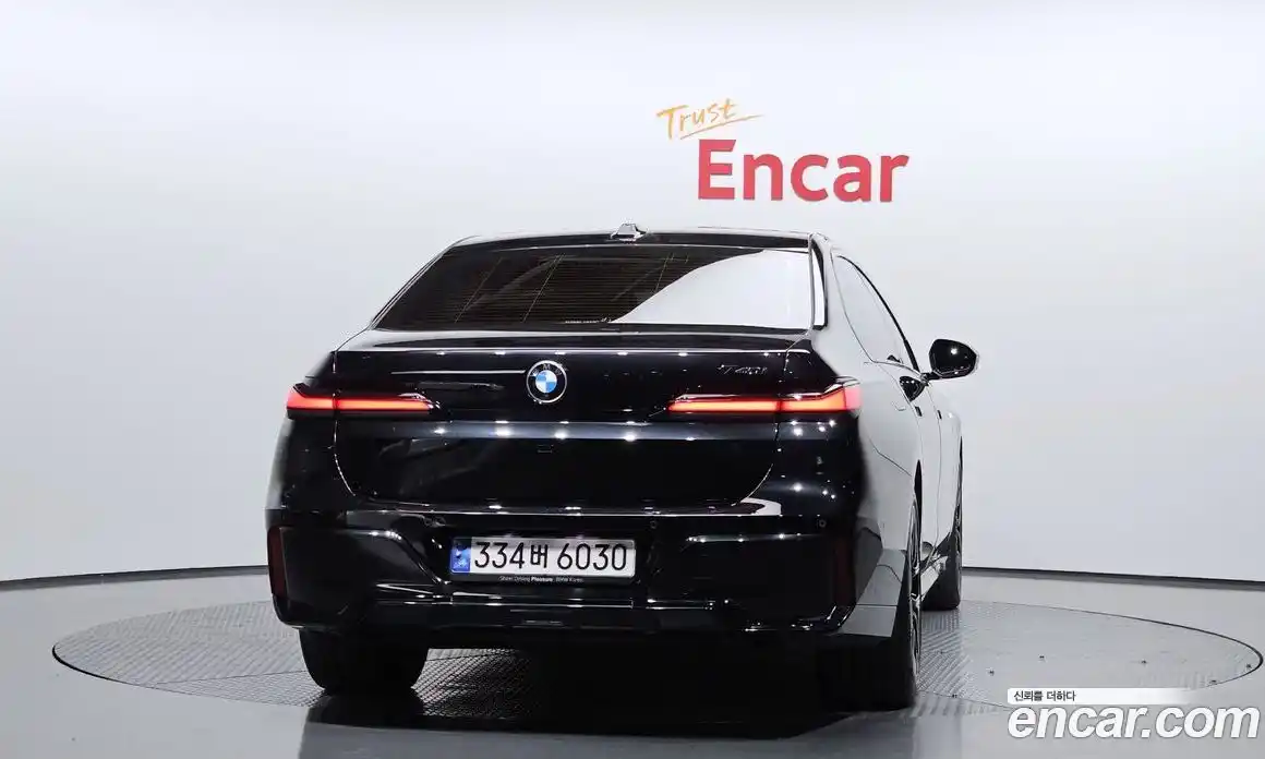 BMW 7-Series 2023 3.0 гидро, фото 4