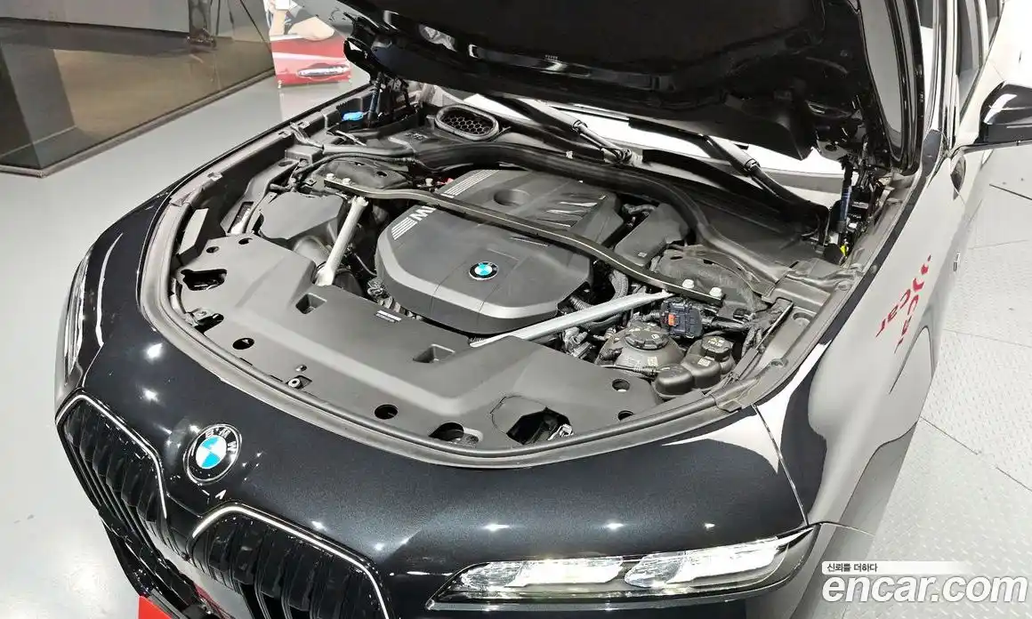 BMW 7-Series 2023 3.0 гидро, фото 6