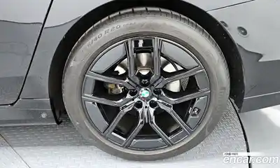 BMW 7-Series 2023 3.0 гидро, миниатюра 7