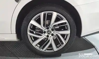Mercedes-Benz E-Class 2024 2.0 гидро, миниатюра 6