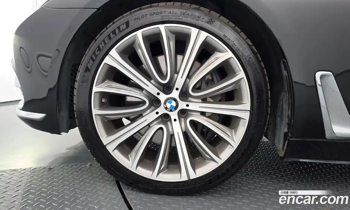BMW 7-Series 2015 4.4 гидро, фото 5