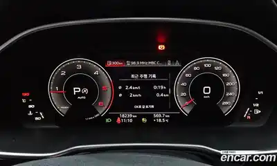 Audi Q3 2023 2.0 гидро, миниатюра 11