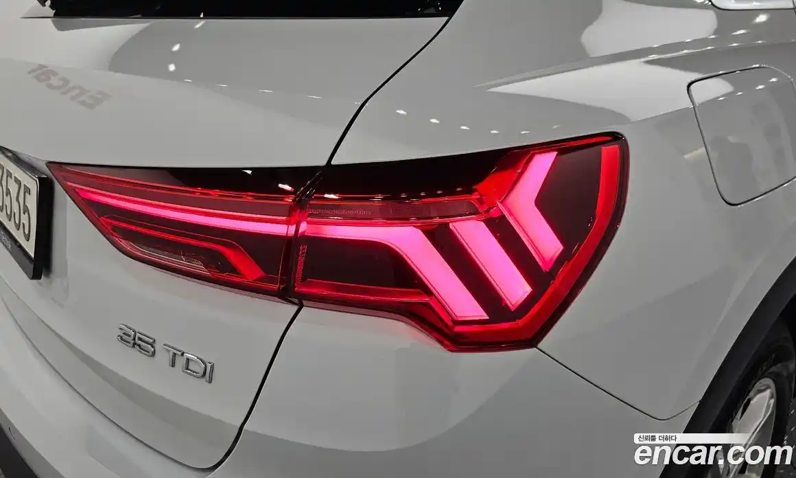 Audi Q3 2020 2.0 гидро, фото 9