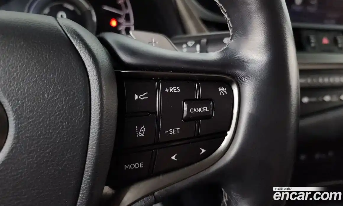Lexus ES 2021 2.5 гидро, фото 23