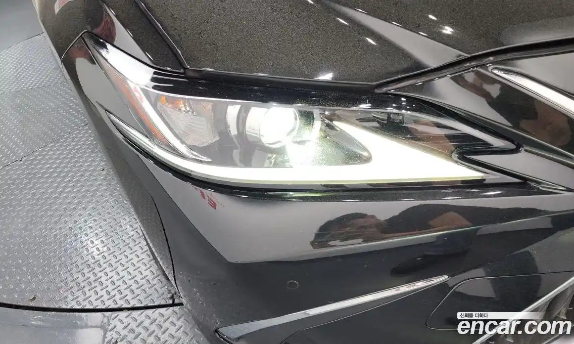 Lexus ES 2021 2.5 гидро, фото 8