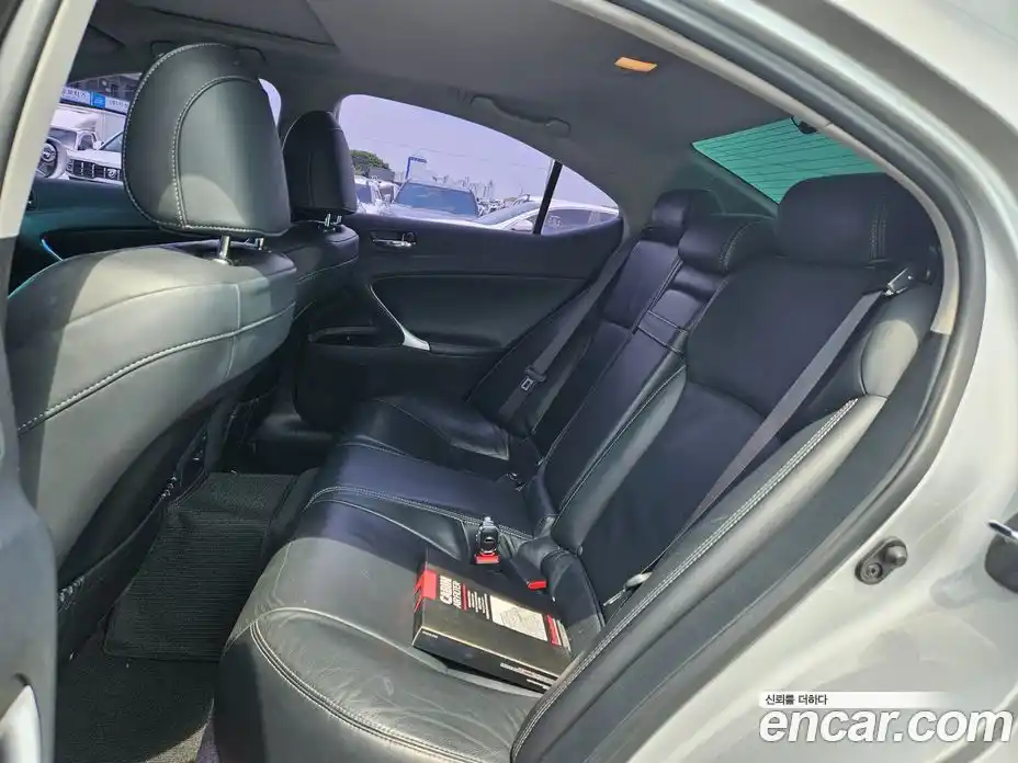 Lexus IS 2011 2.5 гидро, фото 14