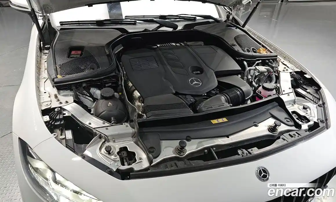 Mercedes-Benz CLS-Class 2022 2.0 гидро, фото 6