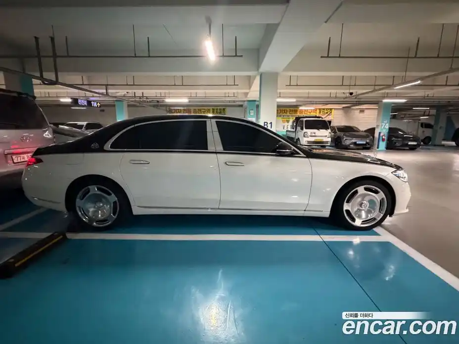 Mercedes-Benz S-Class 2022 4.0 гидро, фото 3
