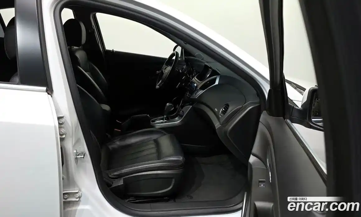 Chevrolet Cruze 2016 1.4 автомат (гидро), фото 17