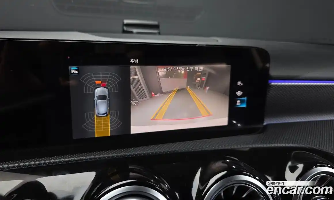 Mercedes-Benz A-Class 2022 2.0 гидро, фото 20