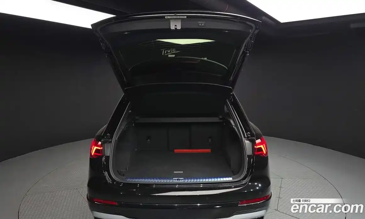 Audi Q3 2020 2.0 гидро, фото 26
