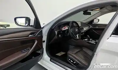 BMW 5-Series 2018 2.0 гидро, миниатюра 10