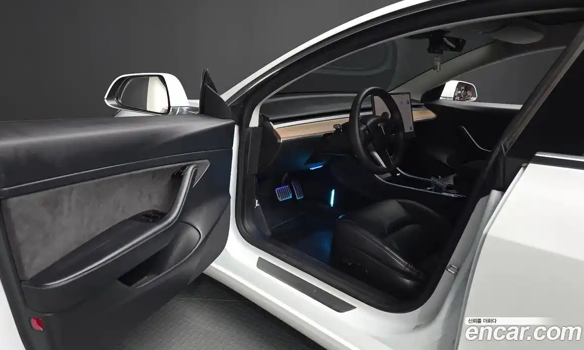 Tesla Model 3 2020 0.1 гидро, фото 13
