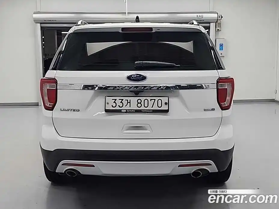 Ford Explorer 2017 2.3 автомат (гидро), фото 4