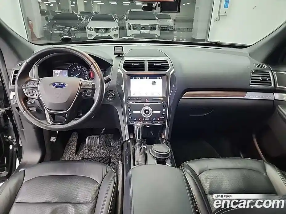 Ford Explorer 2017 2.3 автомат (гидро), фото 7