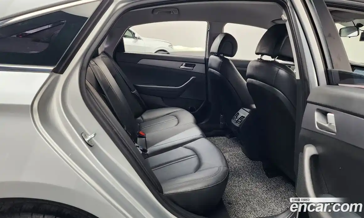 Hyundai Sonata 2016 2.0 гидро, фото 17