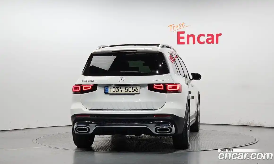 Mercedes-Benz GLB-Class 2021 2.0 гидро, фото 4
