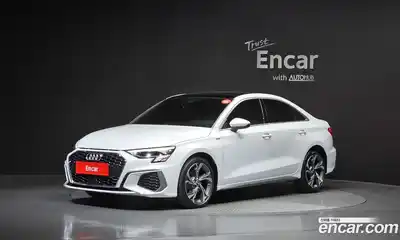 Audi A3, 2023, 10 339 км