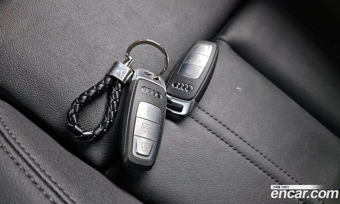 Audi A3 2023 2.0 автомат (гидро), фото 21
