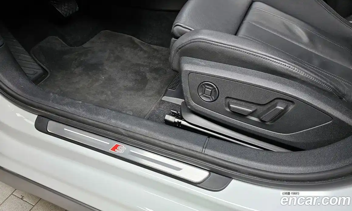 Audi A3 2023 2.0 автомат (гидро), фото 31