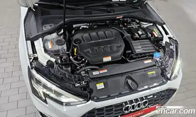 Audi A3 2023 2.0 автомат (гидро), миниатюра 6