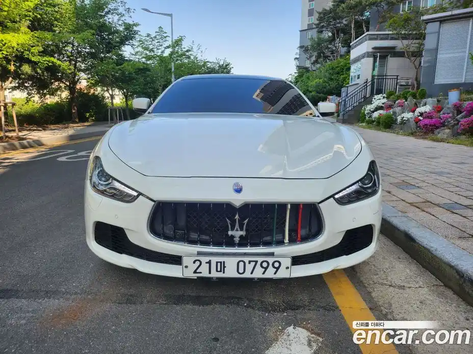 Maserati Ghibli 2015 3.0 гидро, фото 3