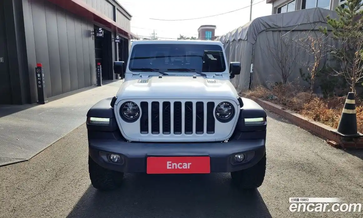 Jeep Gladiator 2020 3.6 автомат (гидро), фото 3