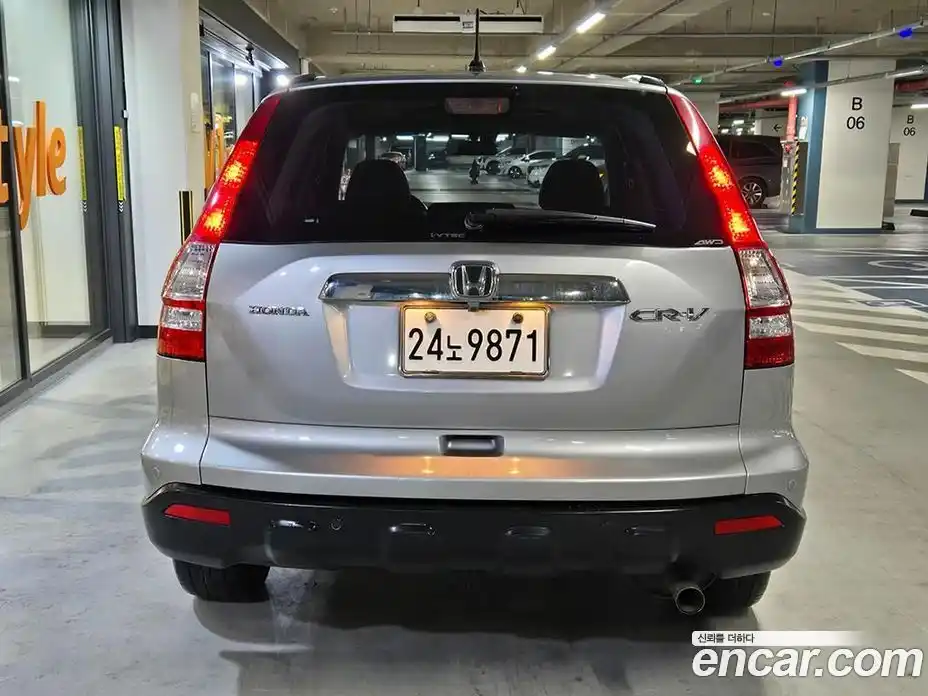 Honda CR-V 2008 2.4 автомат (гидро), фото 5