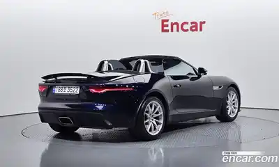 Jaguar F-Type 2023 2.0 гидро, миниатюра 2