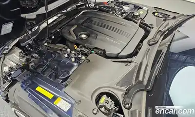 Jaguar F-Type 2023 2.0 гидро, миниатюра 6